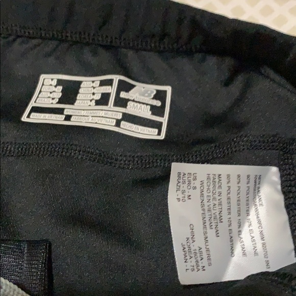 New Balance size small black capri leggings - Picture 5 of 6